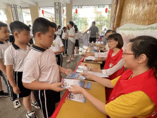 呵護(hù)自然，人人有責(zé) 潮州開(kāi)展生物多樣性宣傳進(jìn)校園活動(dòng)